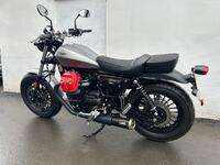 MOTO GUZZI V9